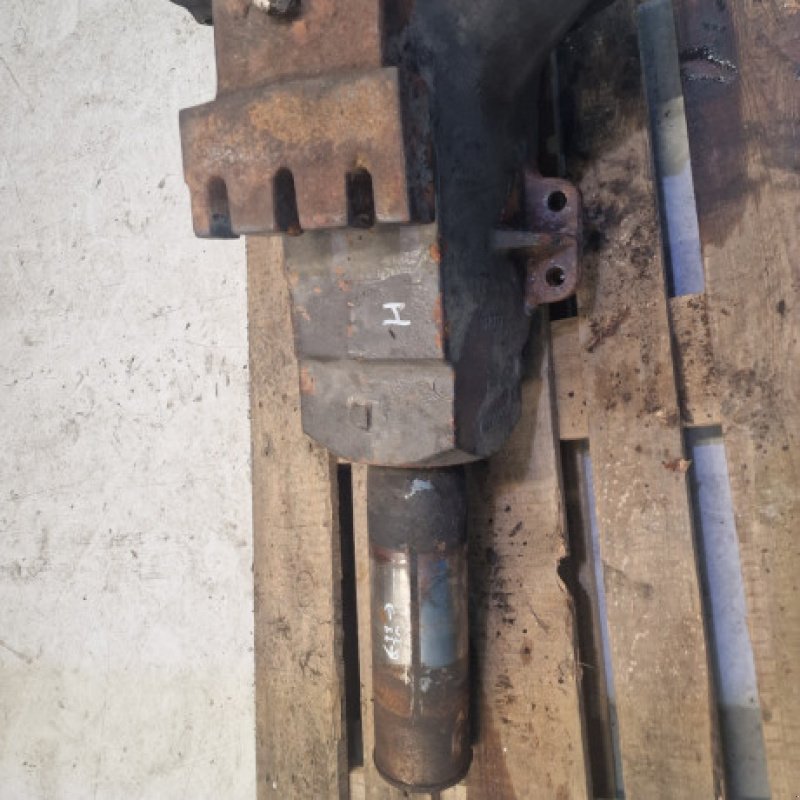 Achsen & Lenkung des Typs CLAAS Axion 840, Gebrauchtmaschine in Hemmet (Bild 13)