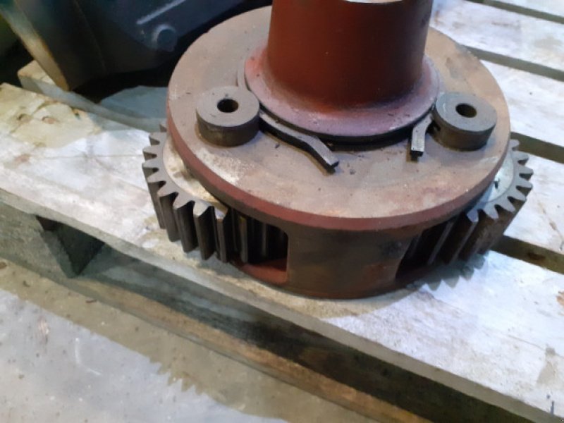 Achsen & Lenkung des Typs Fiat 85-90, Gebrauchtmaschine in Hemmet (Bild 8)