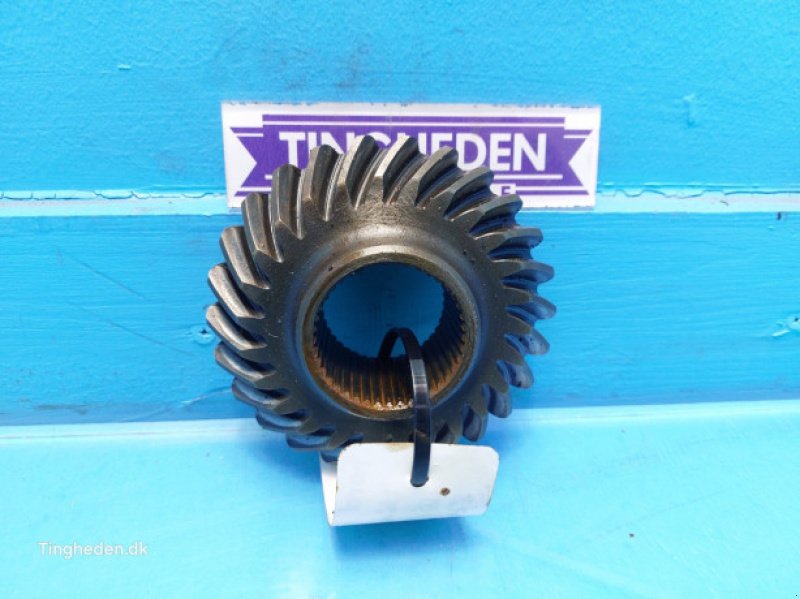 Achsen & Lenkung des Typs Ford 4000, Gebrauchtmaschine in Hemmet (Bild 9)