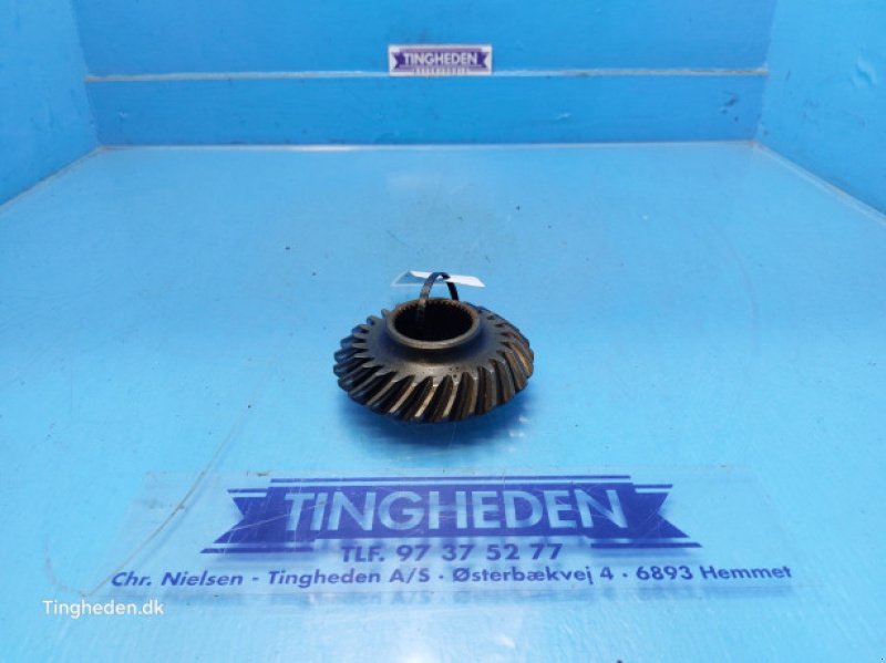 Achsen & Lenkung des Typs Ford 4000, Gebrauchtmaschine in Hemmet (Bild 1)