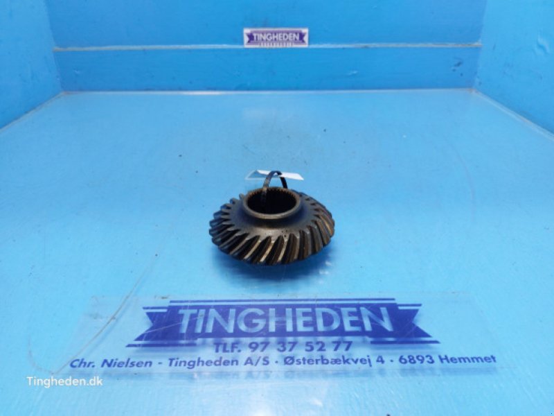 Achsen & Lenkung des Typs Ford 4000, Gebrauchtmaschine in Hemmet (Bild 1)