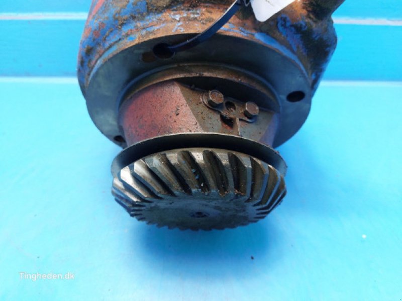 Achsen & Lenkung des Typs Ford 4000, Gebrauchtmaschine in Hemmet (Bild 13)