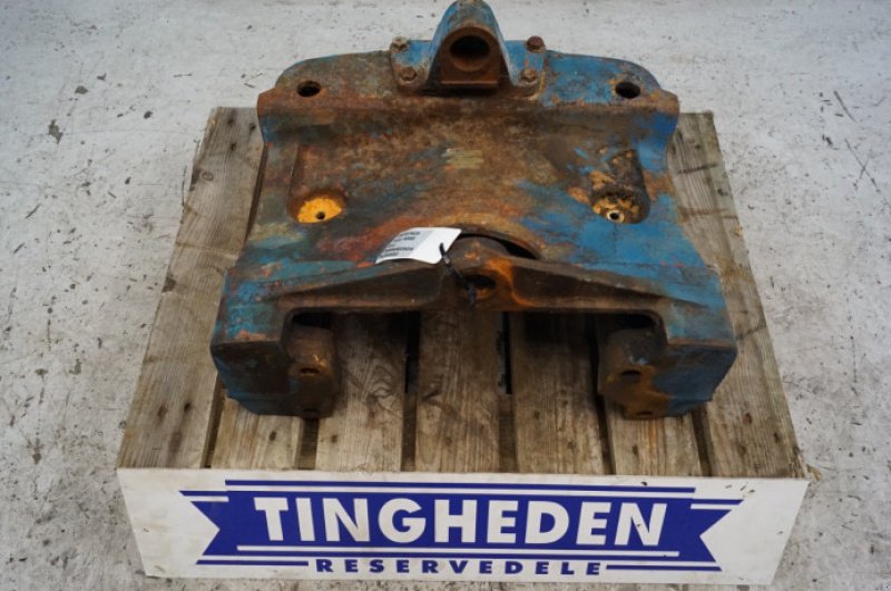 Achsen & Lenkung des Typs Ford 4000, Gebrauchtmaschine in Hemmet (Bild 1)