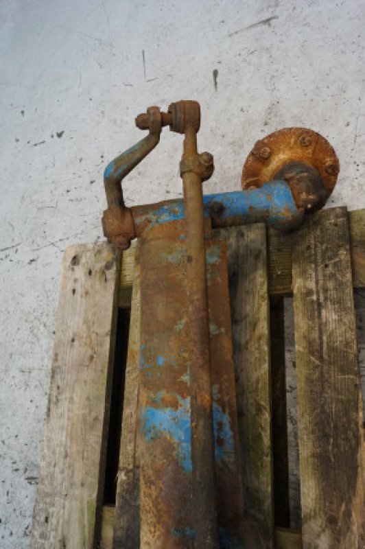 Achsen & Lenkung des Typs Ford 4000, Gebrauchtmaschine in Hemmet (Bild 17)