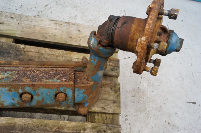 Achsen & Lenkung des Typs Ford 4000, Gebrauchtmaschine in Hemmet (Bild 14)