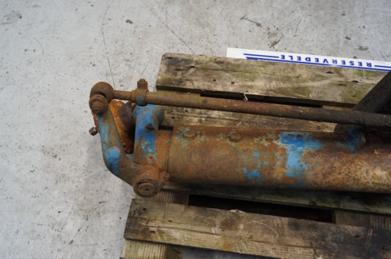 Achsen & Lenkung des Typs Ford 4000, Gebrauchtmaschine in Hemmet (Bild 21)