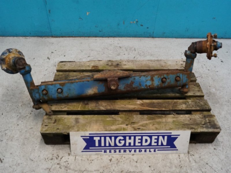 Achsen & Lenkung des Typs Ford 4000, Gebrauchtmaschine in Hemmet (Bild 1)