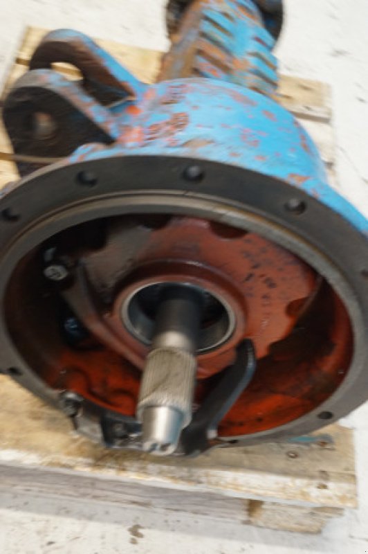 Achsen & Lenkung des Typs Ford 4000, Gebrauchtmaschine in Hemmet (Bild 4)