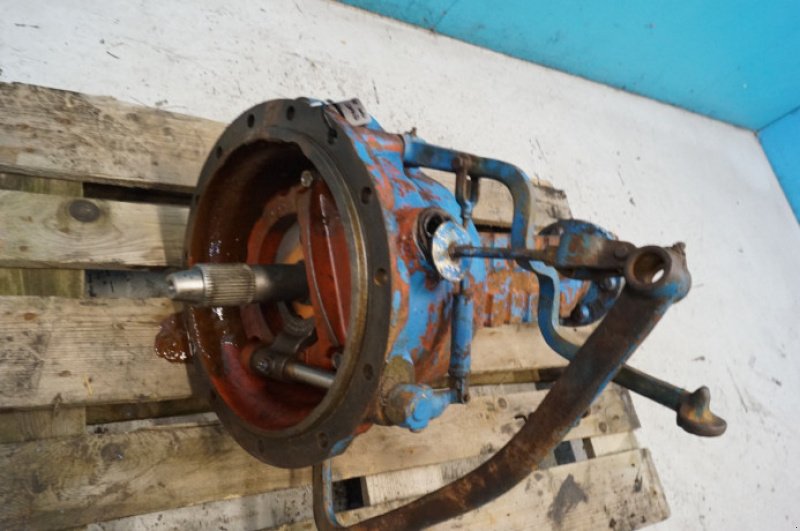 Achsen & Lenkung des Typs Ford 4000, Gebrauchtmaschine in Hemmet (Bild 18)