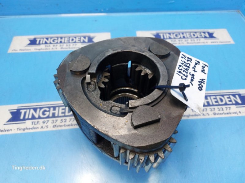 Achsen & Lenkung des Typs Ford 4600, Gebrauchtmaschine in Hemmet (Bild 5)