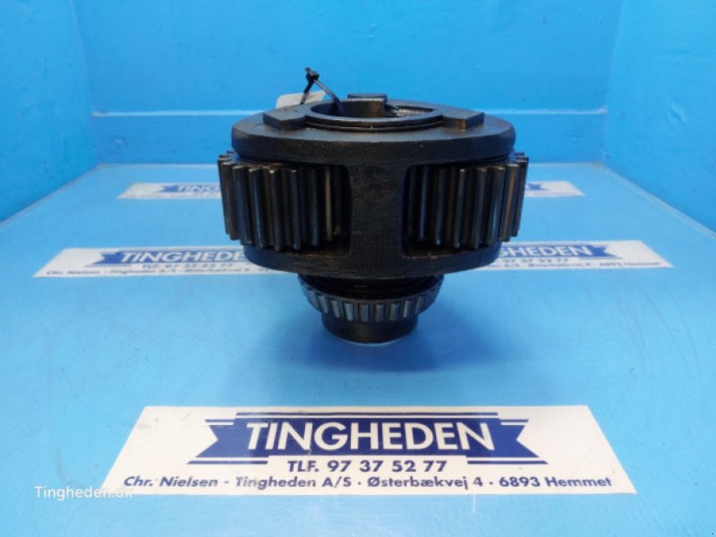 Achsen & Lenkung des Typs Ford 4600, Gebrauchtmaschine in Hemmet (Bild 1)