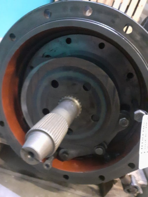 Achsen & Lenkung des Typs Ford 6710, Gebrauchtmaschine in Hemmet (Bild 2)