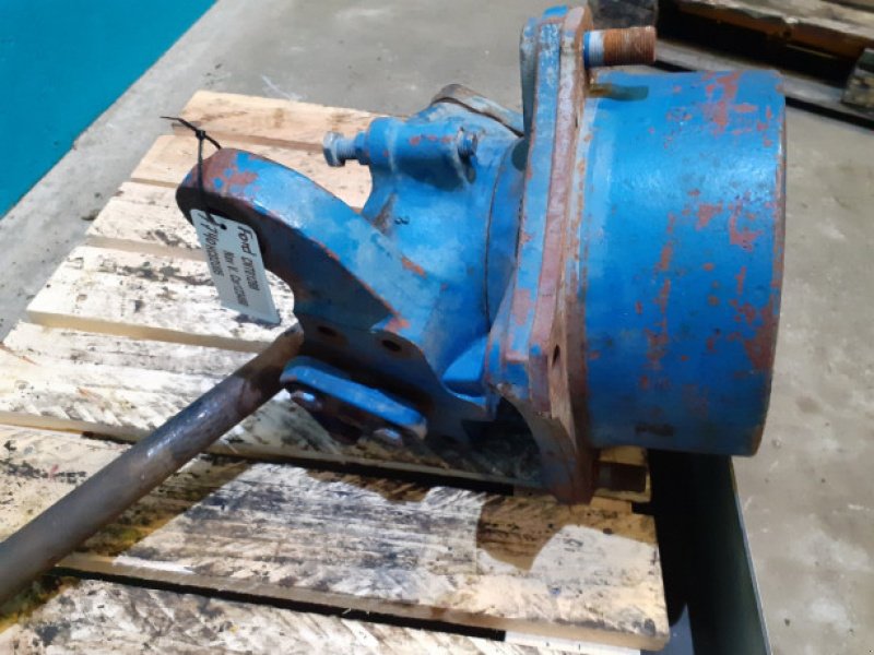 Achsen & Lenkung des Typs Ford 7740, Gebrauchtmaschine in Hemmet (Bild 2)