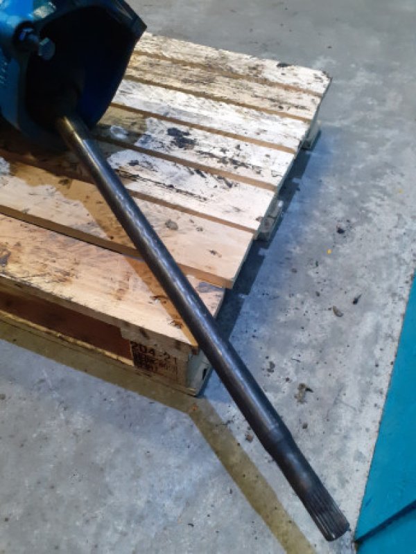 Achsen & Lenkung des Typs Ford 7740, Gebrauchtmaschine in Hemmet (Bild 4)