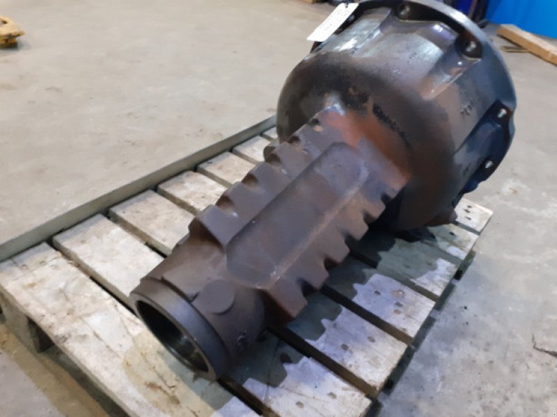 Achsen & Lenkung des Typs Ford 7840, Gebrauchtmaschine in Hemmet (Bild 4)