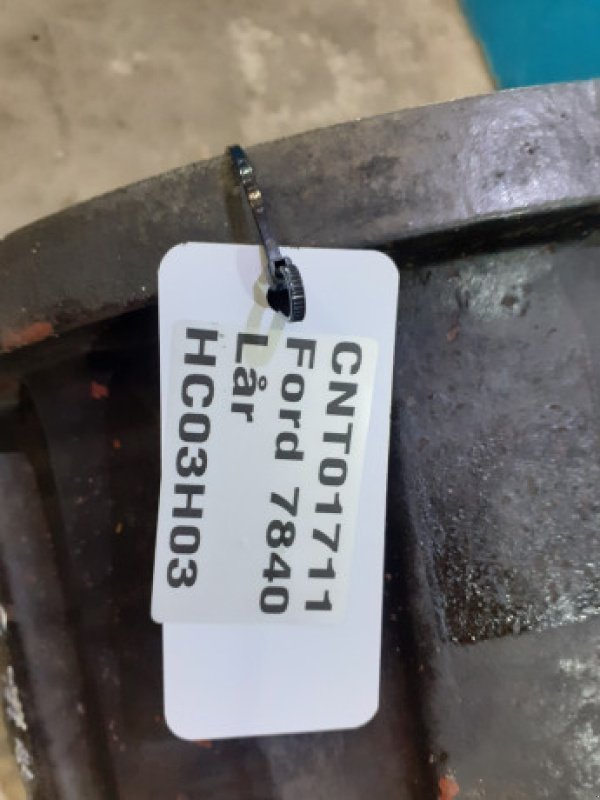 Achsen & Lenkung des Typs Ford 7840, Gebrauchtmaschine in Hemmet (Bild 9)