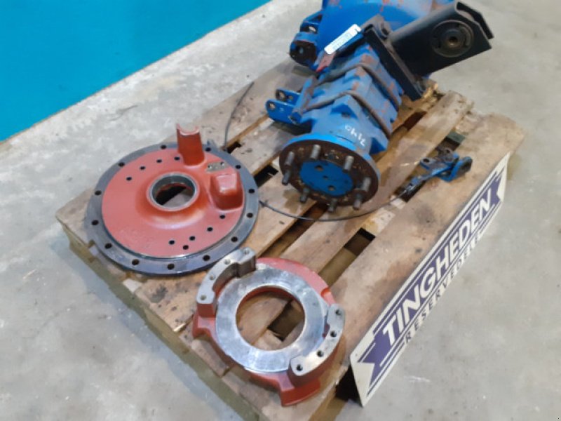 Achsen & Lenkung des Typs Ford 7840, Gebrauchtmaschine in Hemmet (Bild 2)