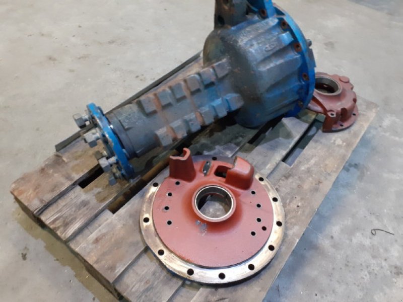 Achsen & Lenkung des Typs Ford 7840, Gebrauchtmaschine in Hemmet (Bild 4)