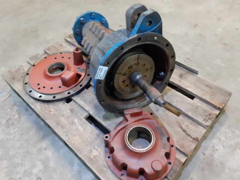 Achsen & Lenkung des Typs Ford 7840, Gebrauchtmaschine in Hemmet (Bild 5)