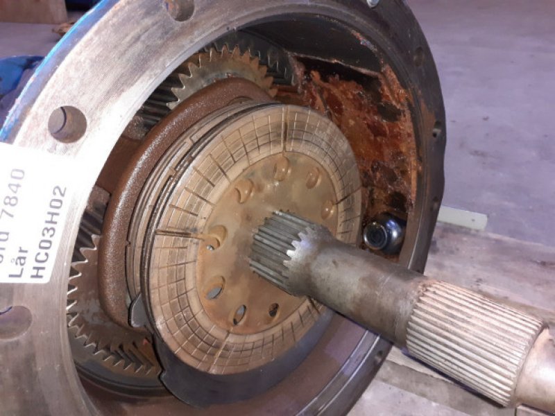 Achsen & Lenkung des Typs Ford 7840, Gebrauchtmaschine in Hemmet (Bild 9)