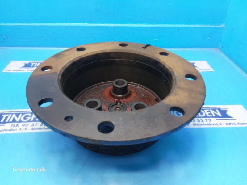 Achsen & Lenkung des Typs Ford 8210, Gebrauchtmaschine in Hemmet (Bild 8)