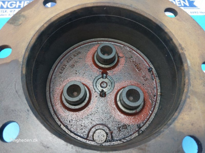 Achsen & Lenkung des Typs Ford 8210, Gebrauchtmaschine in Hemmet (Bild 10)