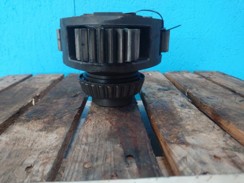 Achsen & Lenkung des Typs Ford 8210, Gebrauchtmaschine in Hemmet (Bild 2)