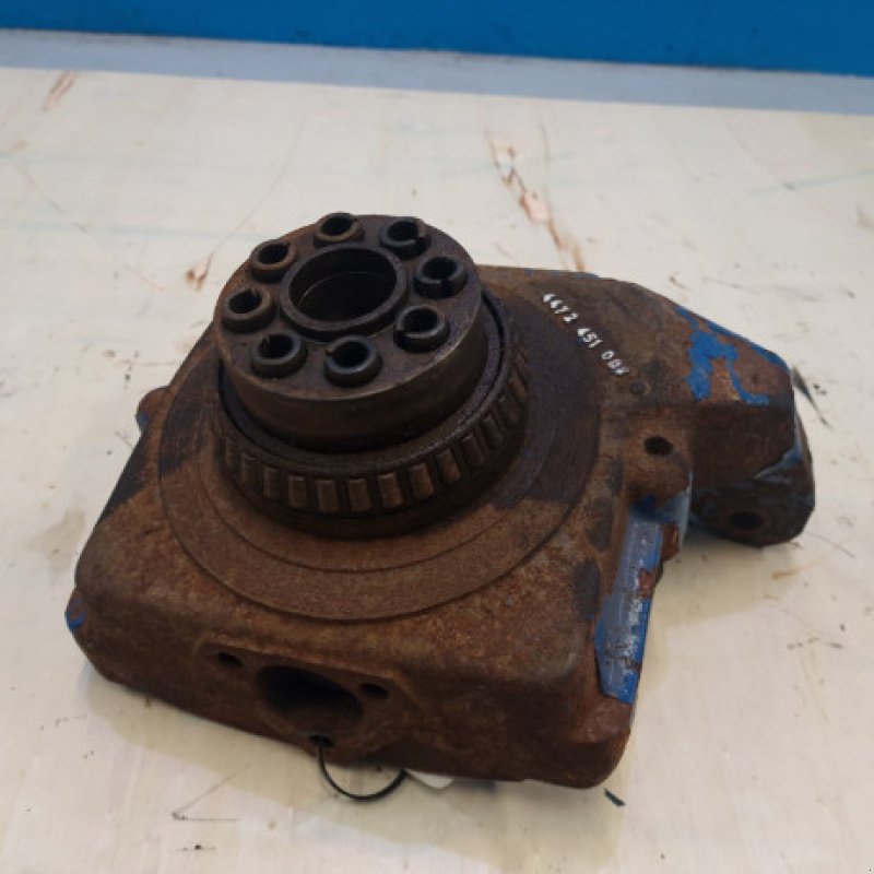 Achsen & Lenkung des Typs Ford 8630, Gebrauchtmaschine in Hemmet (Bild 2)