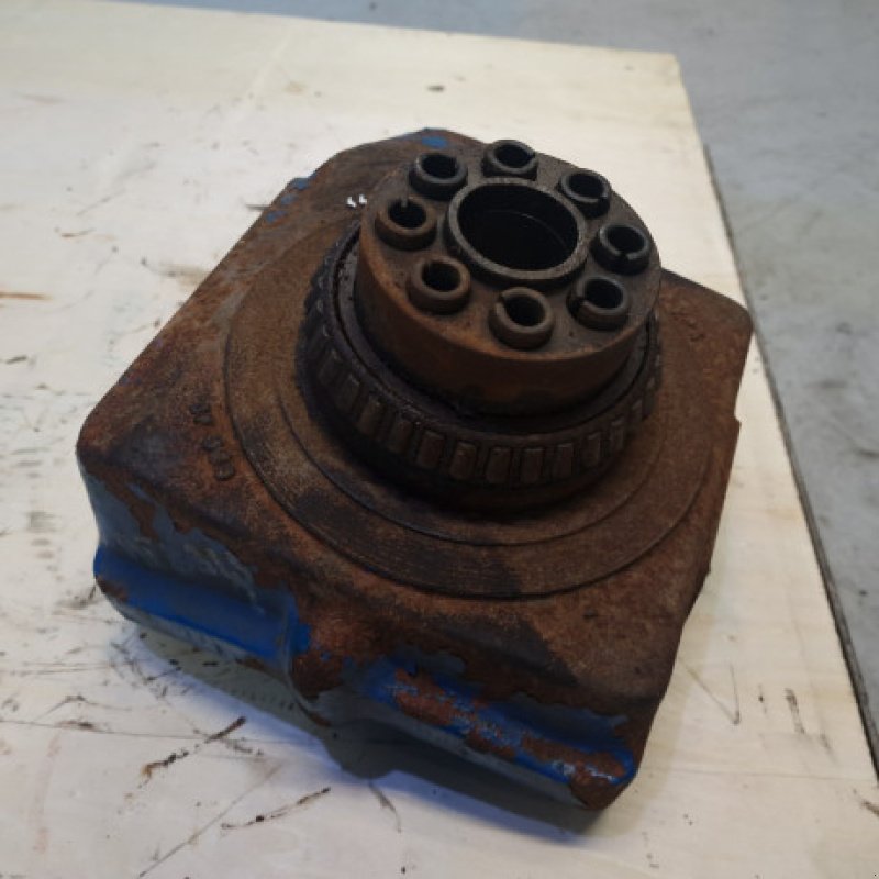 Achsen & Lenkung des Typs Ford 8630, Gebrauchtmaschine in Hemmet (Bild 7)