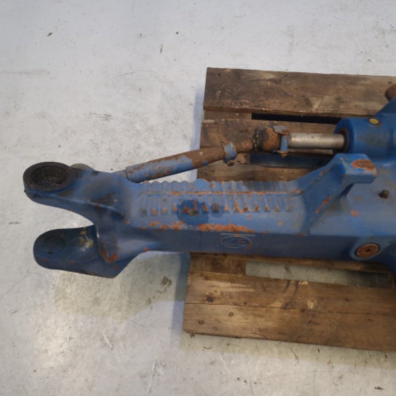 Achsen & Lenkung des Typs Ford 8630, Gebrauchtmaschine in Hemmet (Bild 3)
