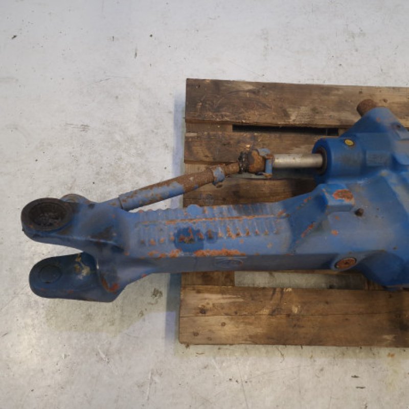 Achsen & Lenkung des Typs Ford 8630, Gebrauchtmaschine in Hemmet (Bild 4)