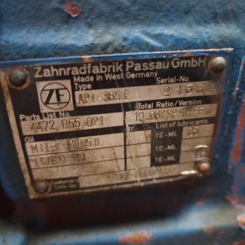 Achsen & Lenkung des Typs Ford 8630, Gebrauchtmaschine in Hemmet (Bild 8)