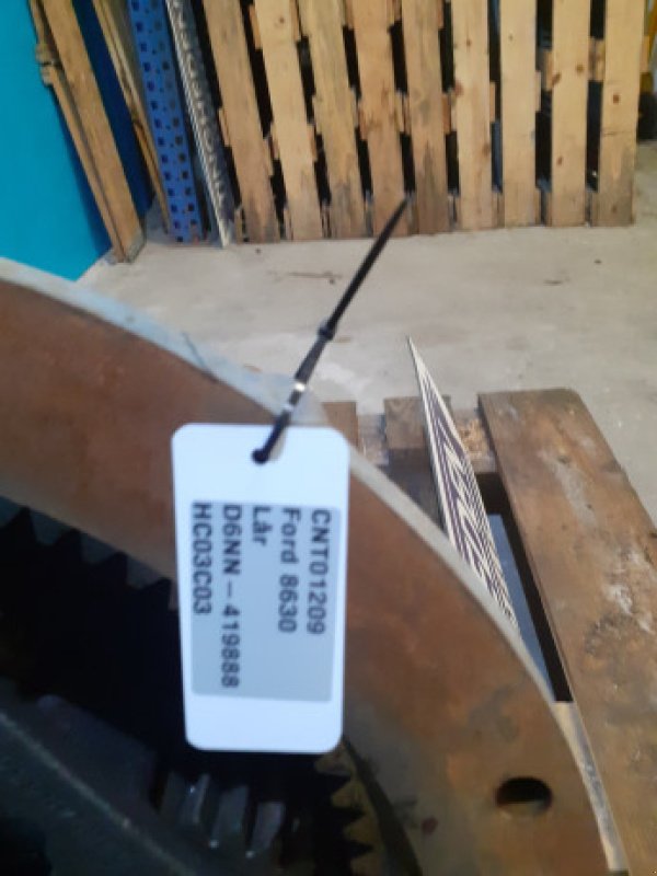 Achsen & Lenkung des Typs Ford 8630, Gebrauchtmaschine in Hemmet (Bild 7)