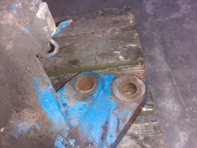 Achsen & Lenkung des Typs Ford 8630, Gebrauchtmaschine in Hemmet (Bild 8)