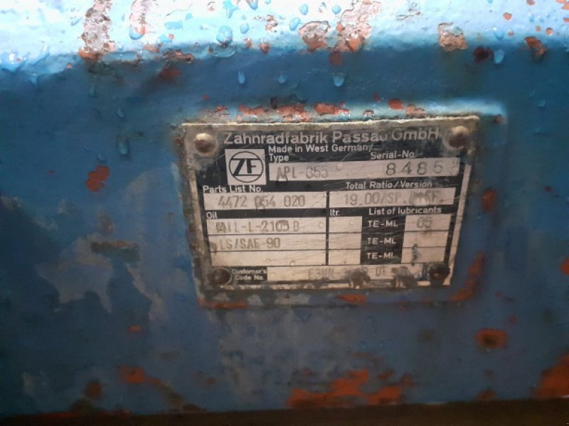 Achsen & Lenkung des Typs Ford 8630, Gebrauchtmaschine in Hemmet (Bild 4)