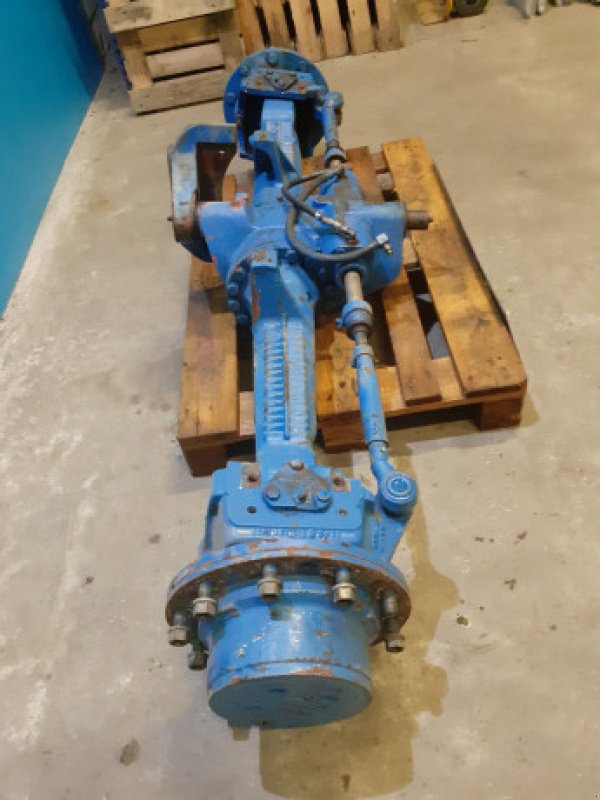 Achsen & Lenkung des Typs Ford 8630, Gebrauchtmaschine in Hemmet (Bild 3)