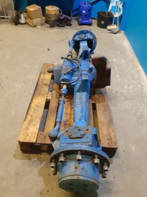 Achsen & Lenkung des Typs Ford 8630, Gebrauchtmaschine in Hemmet (Bild 2)