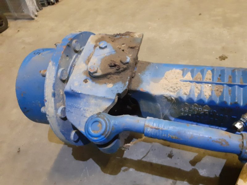 Achsen & Lenkung des Typs Ford 8730, Gebrauchtmaschine in Hemmet (Bild 12)