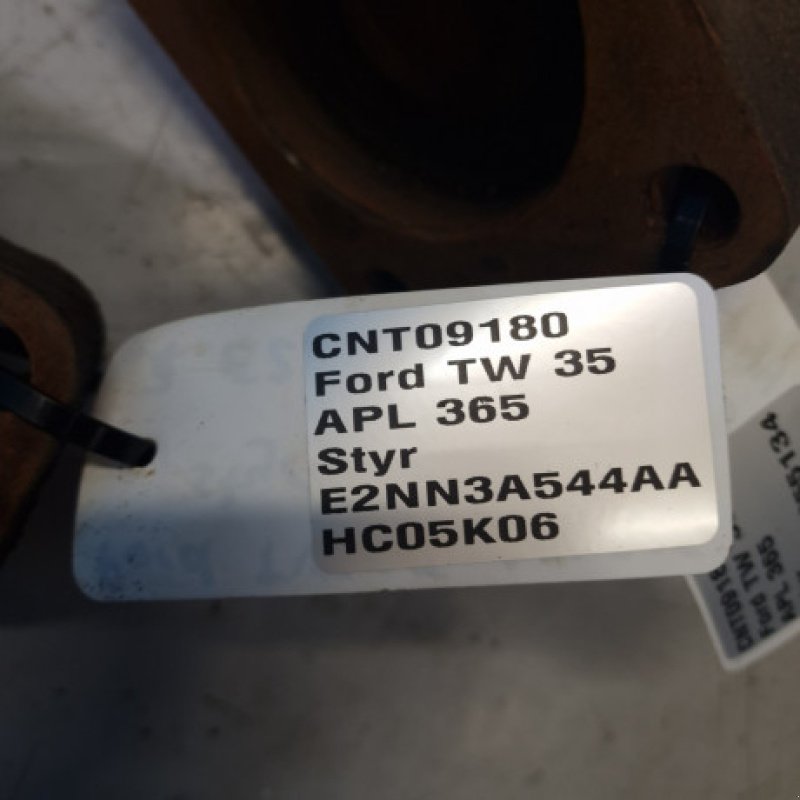 Achsen & Lenkung des Typs Ford TW35, Gebrauchtmaschine in Hemmet (Bild 10)