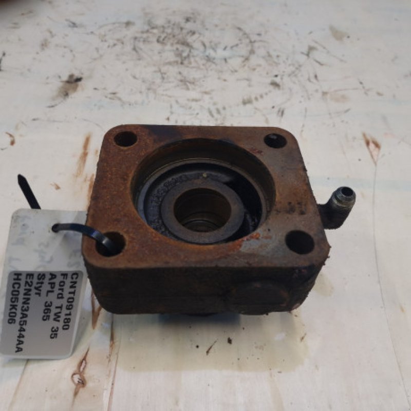 Achsen & Lenkung des Typs Ford TW35, Gebrauchtmaschine in Hemmet (Bild 2)