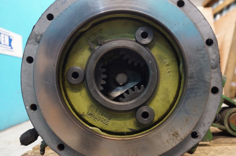 Achsen & Lenkung des Typs John Deere 2030, Gebrauchtmaschine in Hemmet (Bild 9)