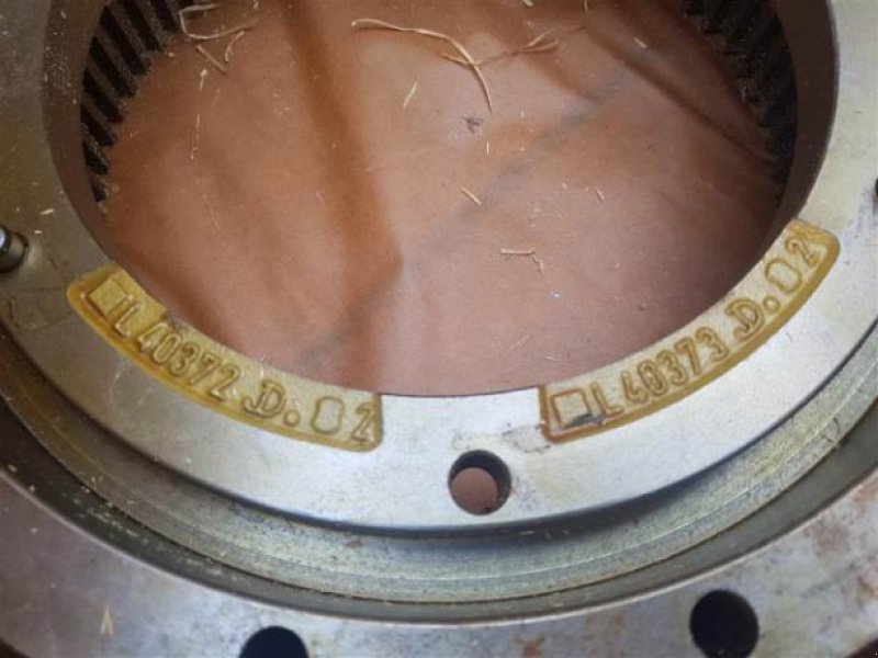 Achsen & Lenkung des Typs John Deere 2650, Gebrauchtmaschine in Hemmet (Bild 2)