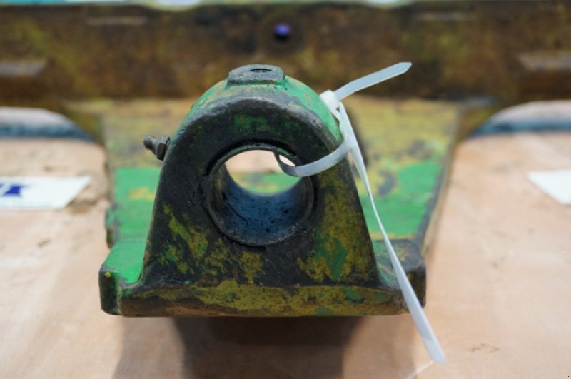 Achsen & Lenkung des Typs John Deere 2840, Gebrauchtmaschine in Hemmet (Bild 3)