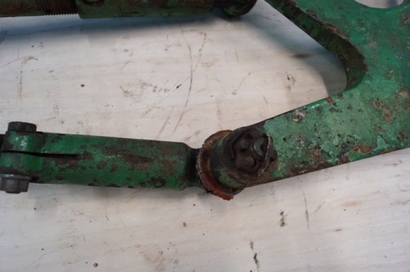 Achsen & Lenkung des Typs John Deere 3030, Gebrauchtmaschine in Hemmet (Bild 4)
