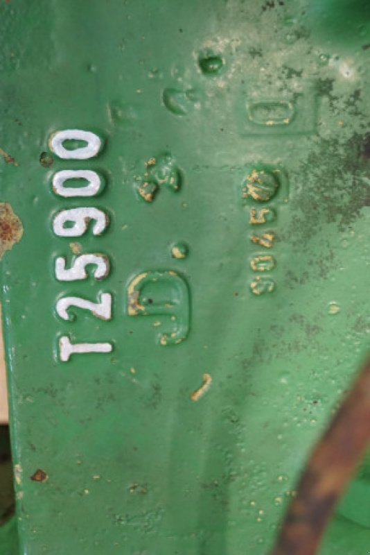 Achsen & Lenkung des Typs John Deere 3030, Gebrauchtmaschine in Hemmet (Bild 8)