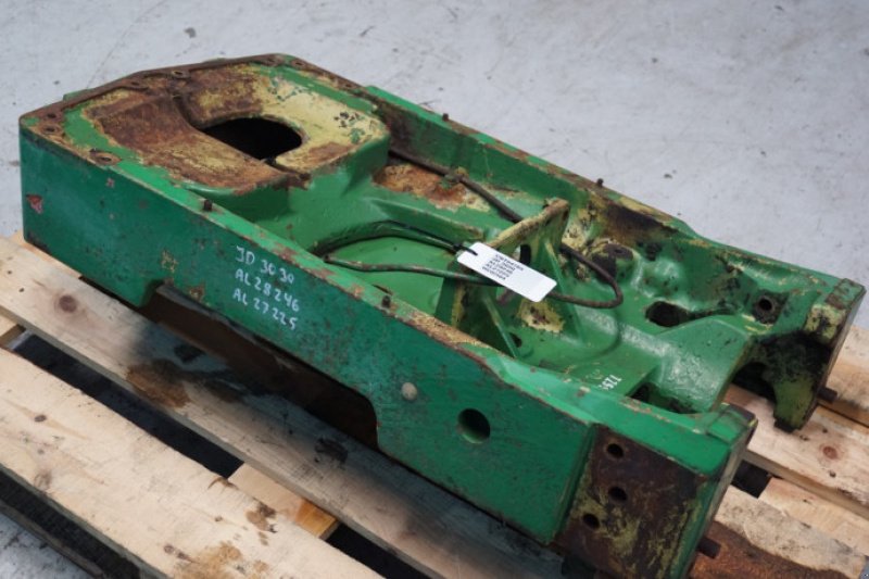 Achsen & Lenkung des Typs John Deere 3030, Gebrauchtmaschine in Hemmet (Bild 5)