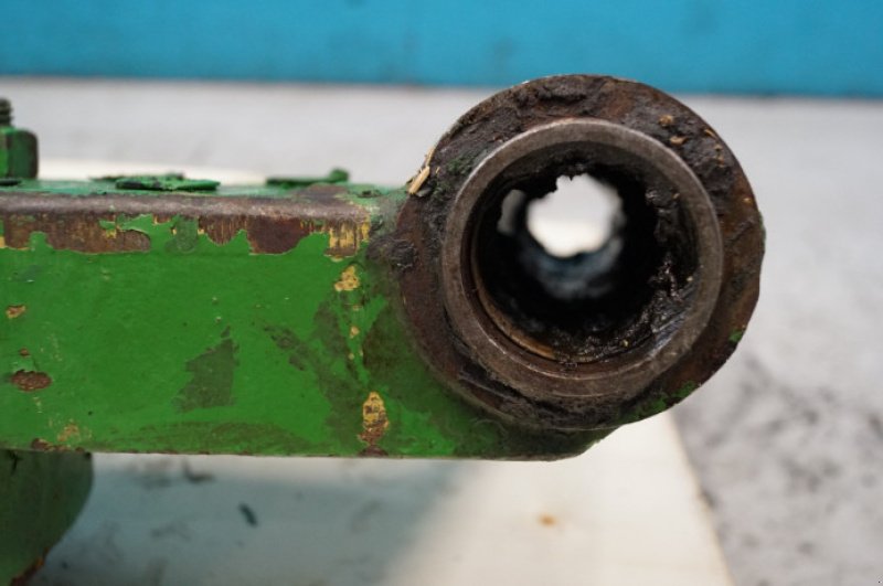 Achsen & Lenkung des Typs John Deere 3040, Gebrauchtmaschine in Hemmet (Bild 12)