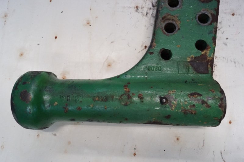 Achsen & Lenkung des Typs John Deere 3040, Gebrauchtmaschine in Hemmet (Bild 4)