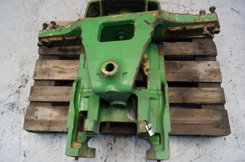 Achsen & Lenkung des Typs John Deere 3040, Gebrauchtmaschine in Hemmet (Bild 13)