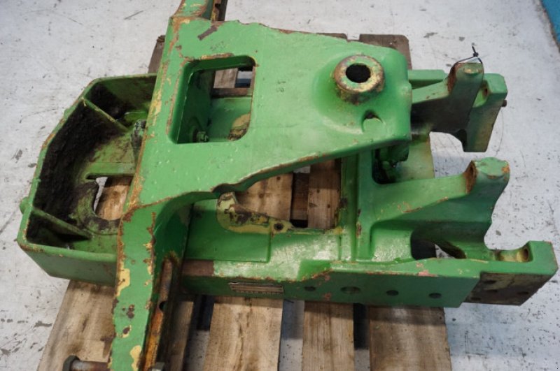 Achsen & Lenkung des Typs John Deere 3040, Gebrauchtmaschine in Hemmet (Bild 10)